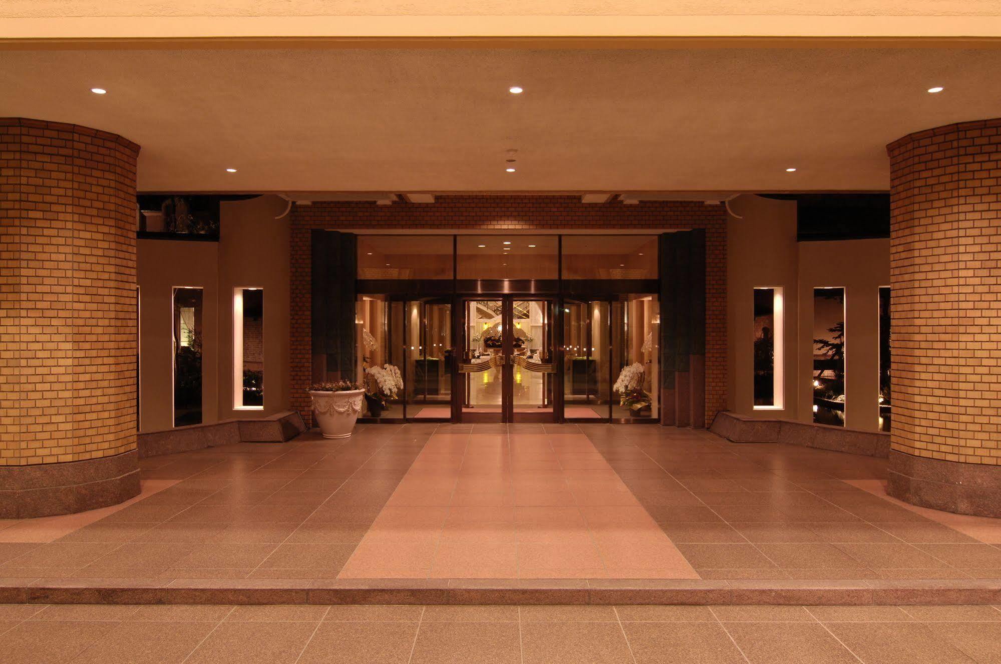 Royal Oak Hotel Spa & Gardens Ócu Exteriér fotografie