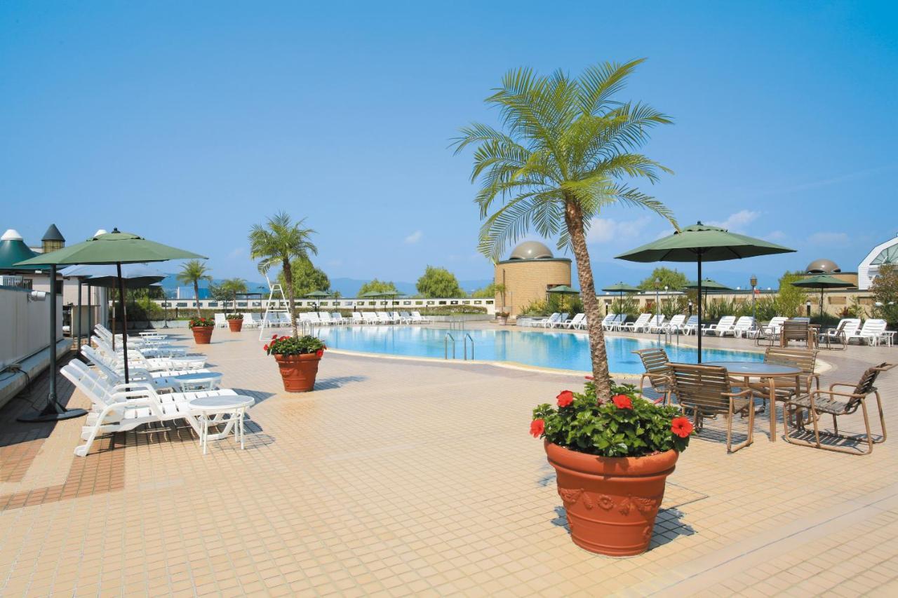 Royal Oak Hotel Spa & Gardens Ócu Exteriér fotografie
